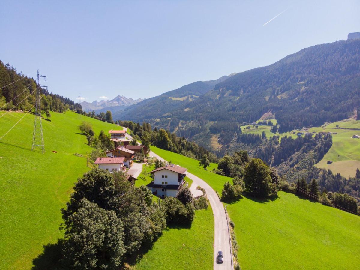 Apartment Alpin By Interhome Hainzenberg Esterno foto